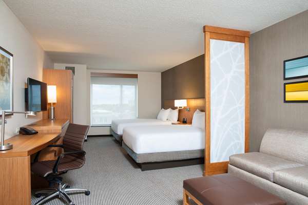 Suite - Hyatt Place Hotel Champaign