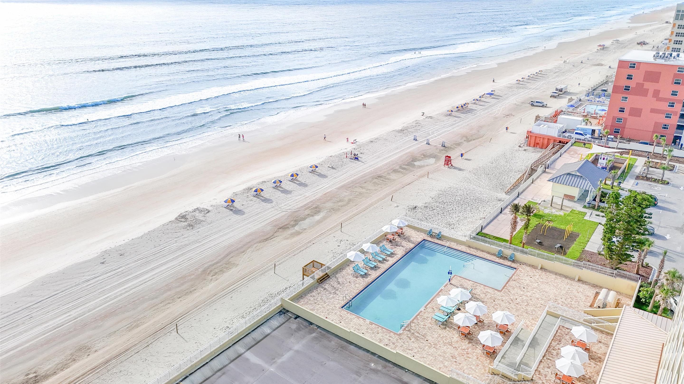 Pool | Hyatt Place Daytona Beach - Oceanfront