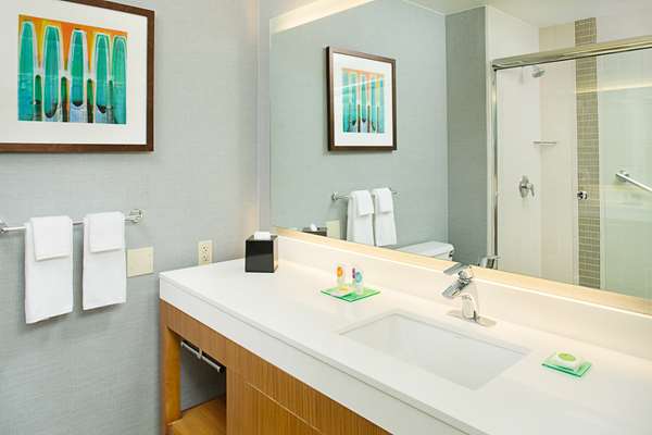  - Hyatt Place Hotel Cherry Creek Glendale - I-25, Exit 204