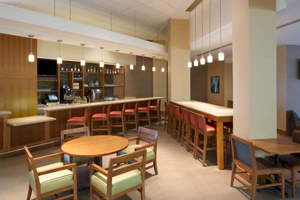 Bar - Hyatt Place Hotel Cherry Creek Glendale - I-25, Exit 204