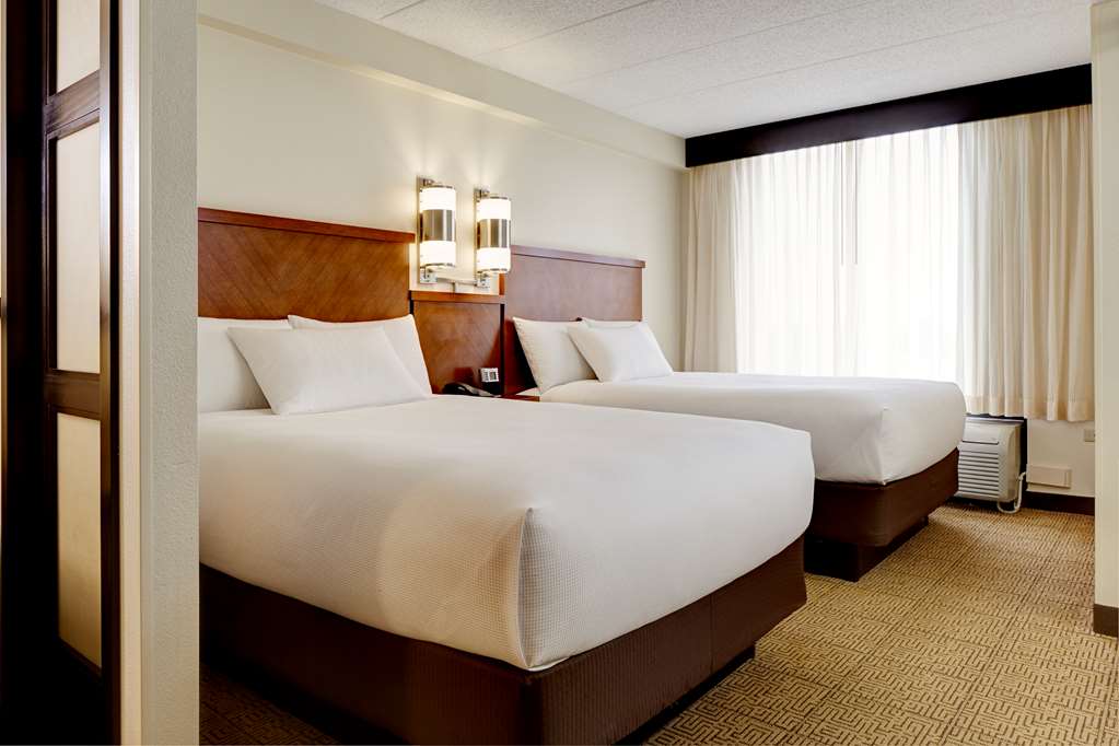HYATT PLACE DALLAS GARLAND-guestroom-Guest Room,On-Site.jpg