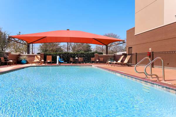 Pool - Hyatt Place Hotel Grapevine