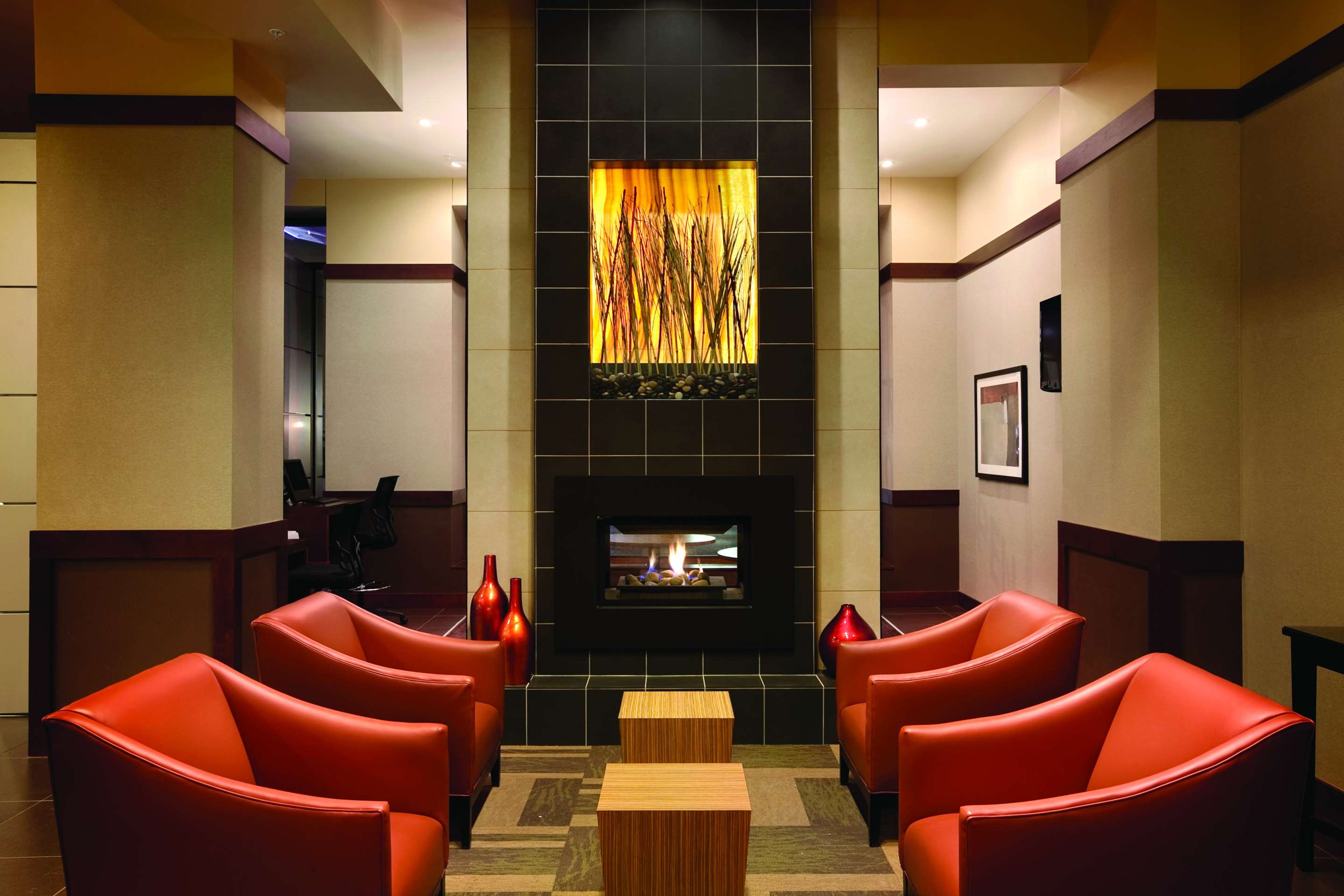 Lobby | Hyatt Place Des Moines Downtwn