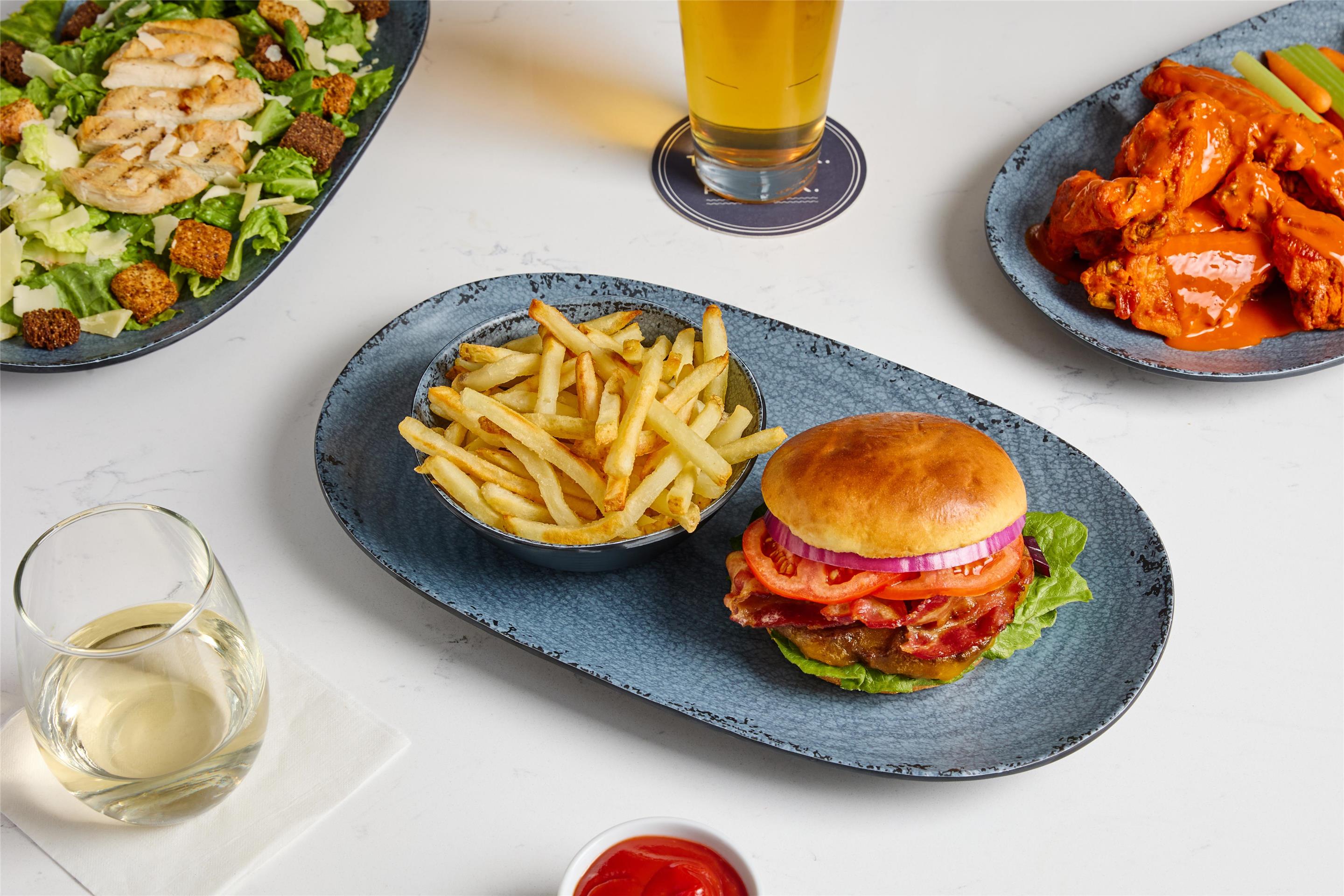 Restaurant | Hyatt Place Secaucus/Meadowlands