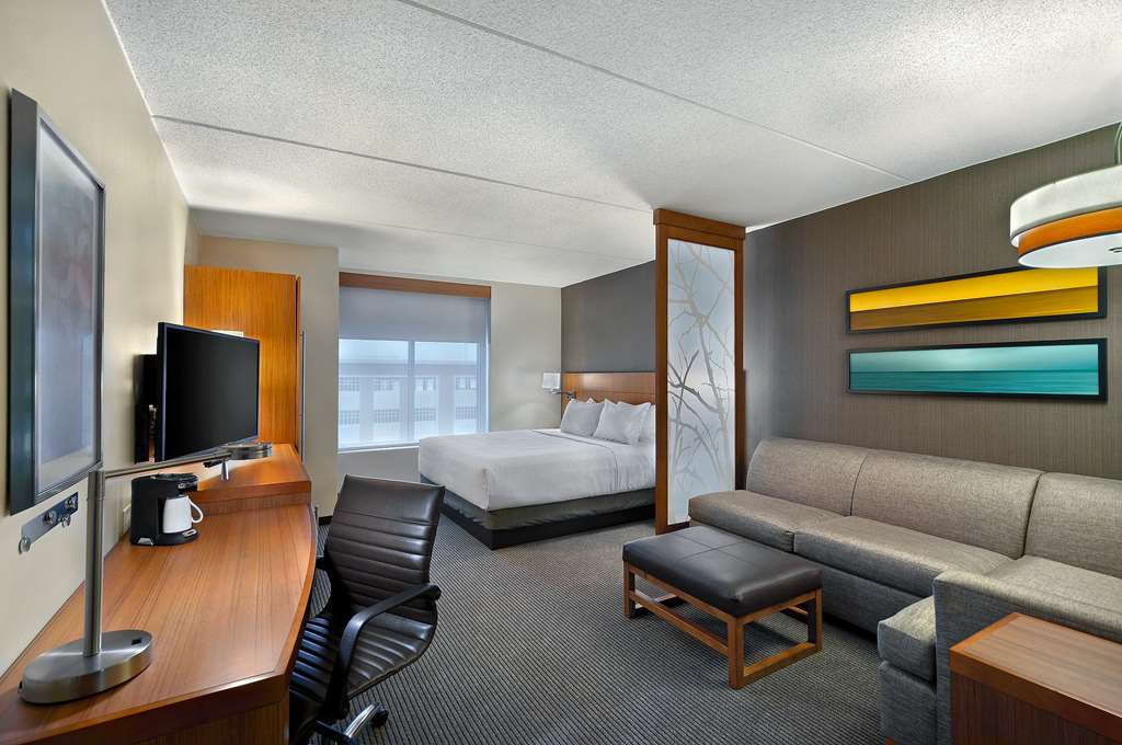 HYATT PLACE FREDERICKSBURG MARY WAS-guestroom-Guest Room,On-Site.jpg