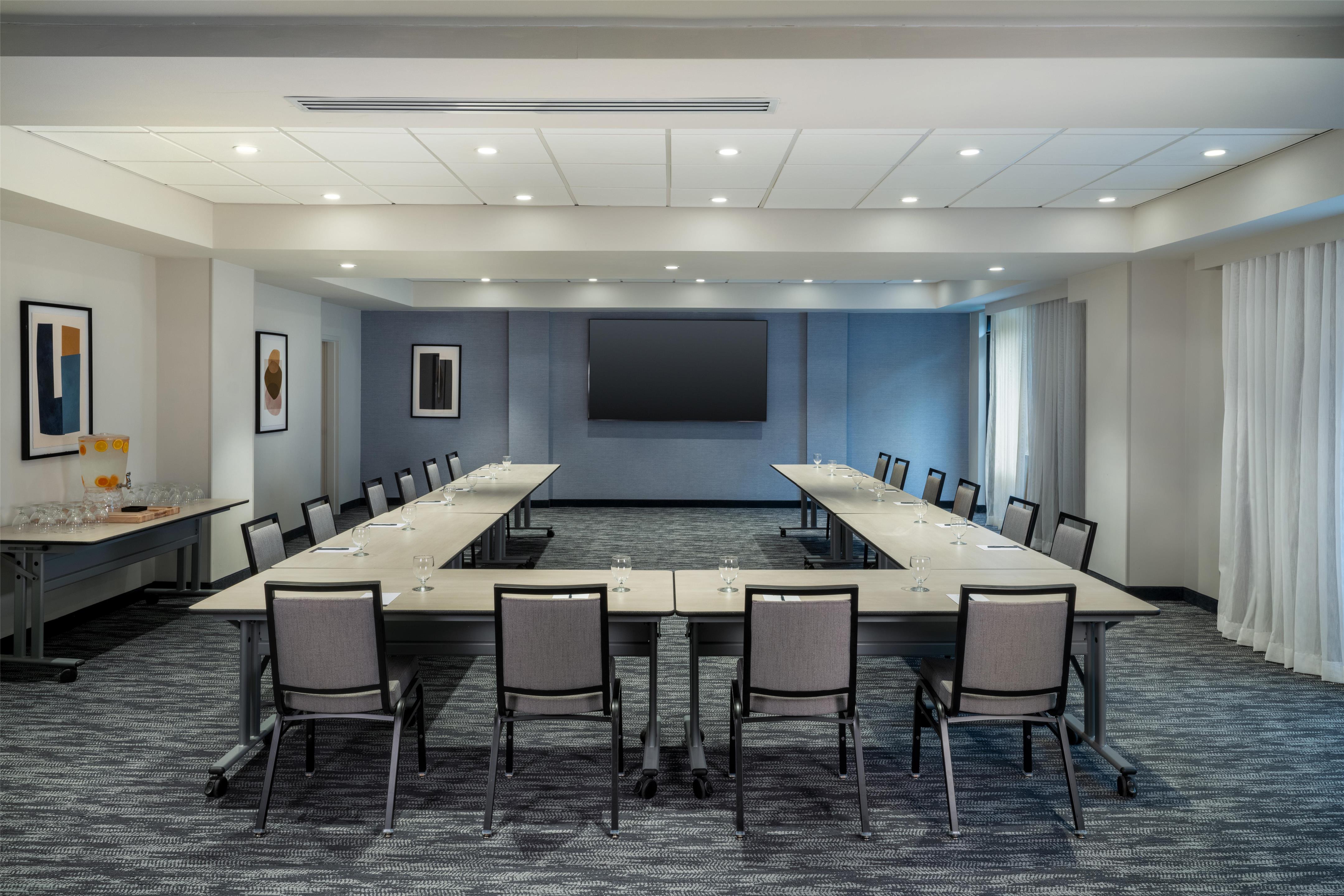 Meeting Room | Hyatt Place Fort Lauderdale Cruise Port