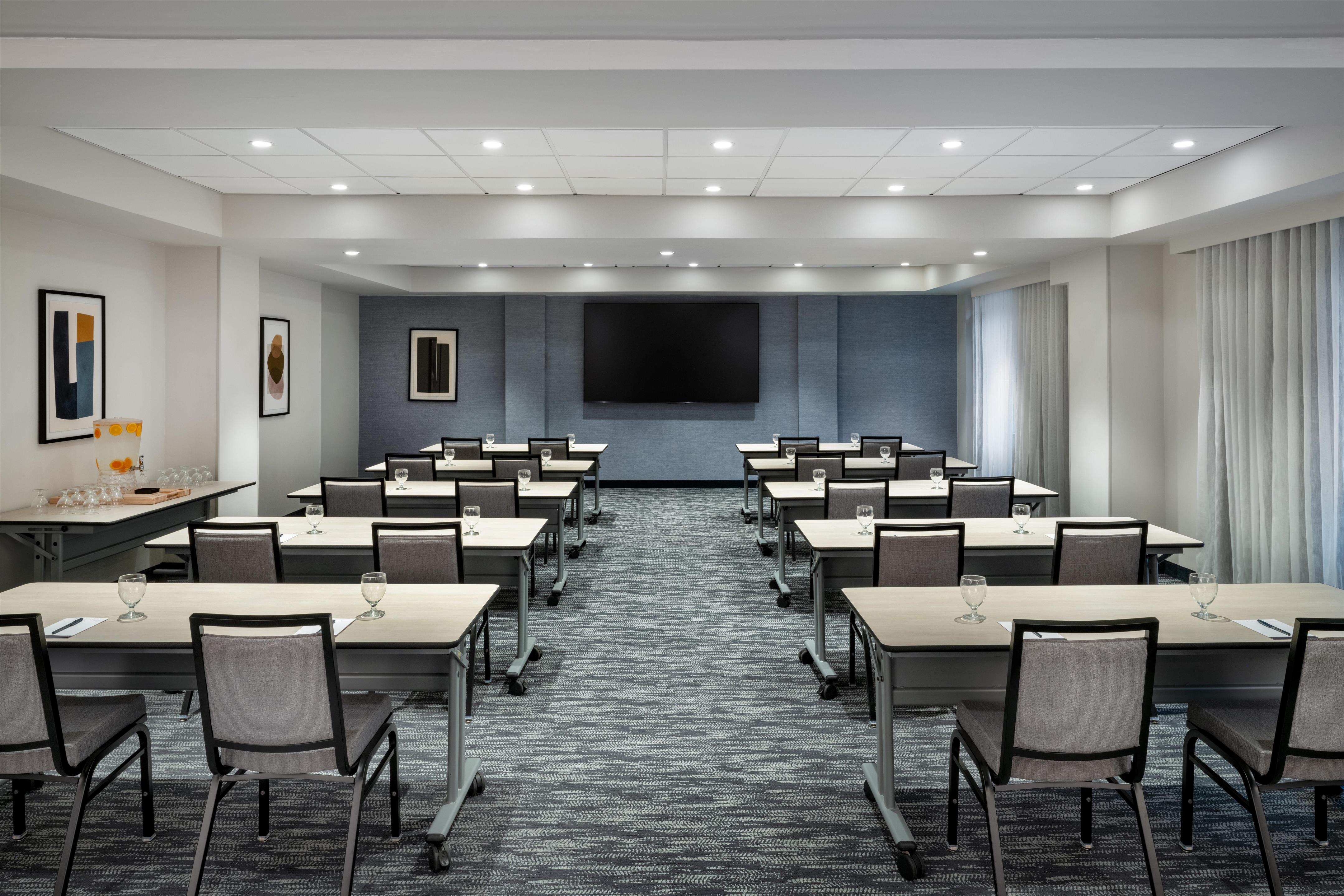 Meeting Room | Hyatt Place Fort Lauderdale Cruise Port