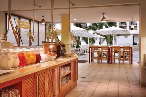 Restaurant - Hyatt Place Hotel Waikiki Honolulu