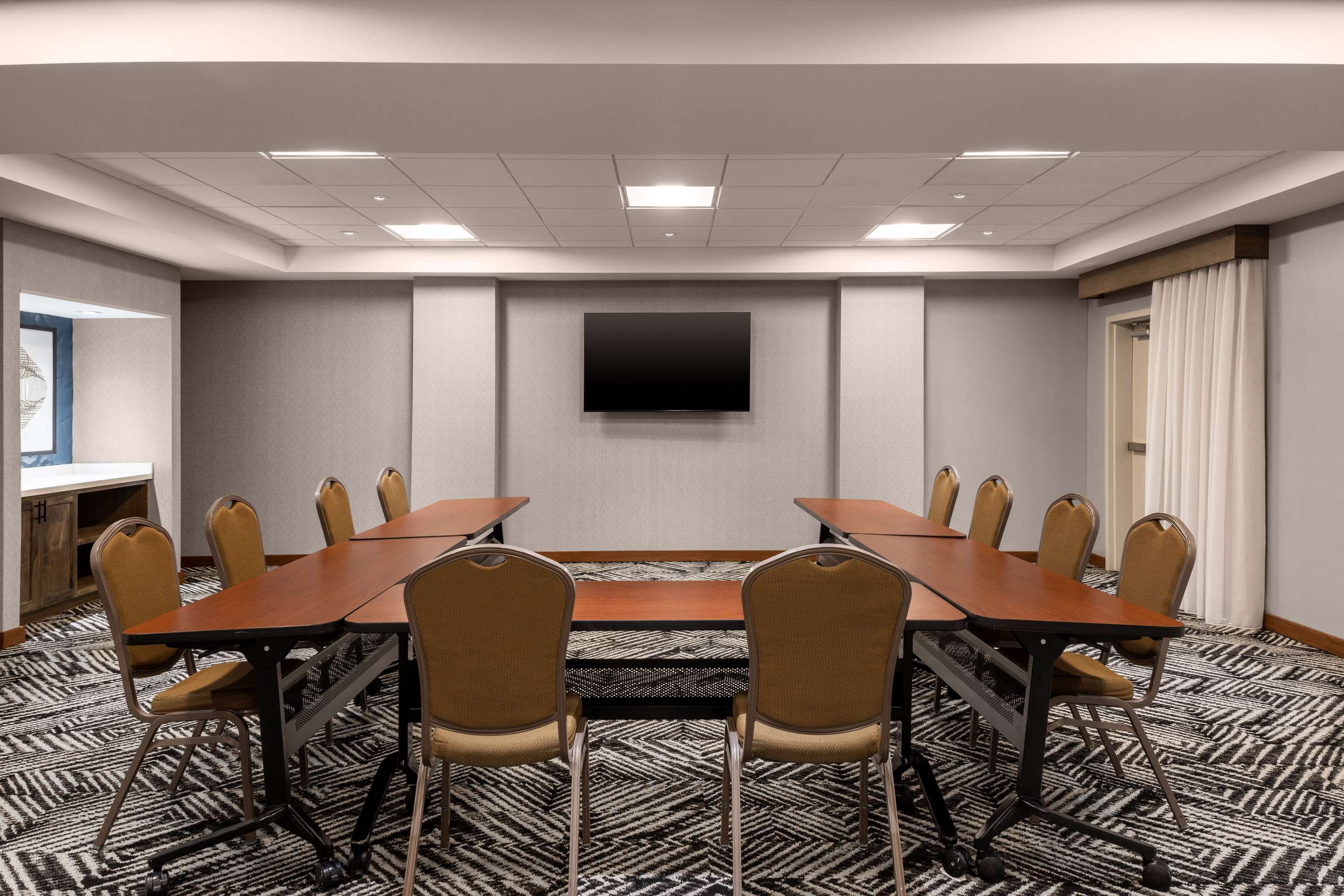 Meeting Room | Hyatt Place Chantilly Dulles Airport-South