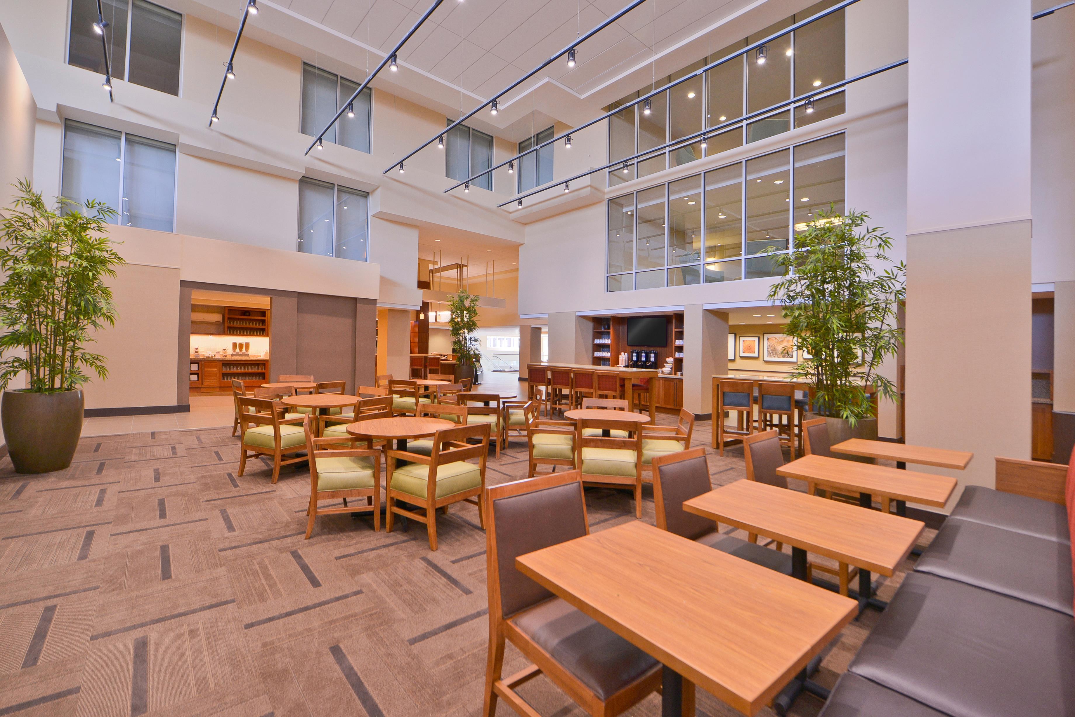 Lobby | Hyatt Place Dewey Beach