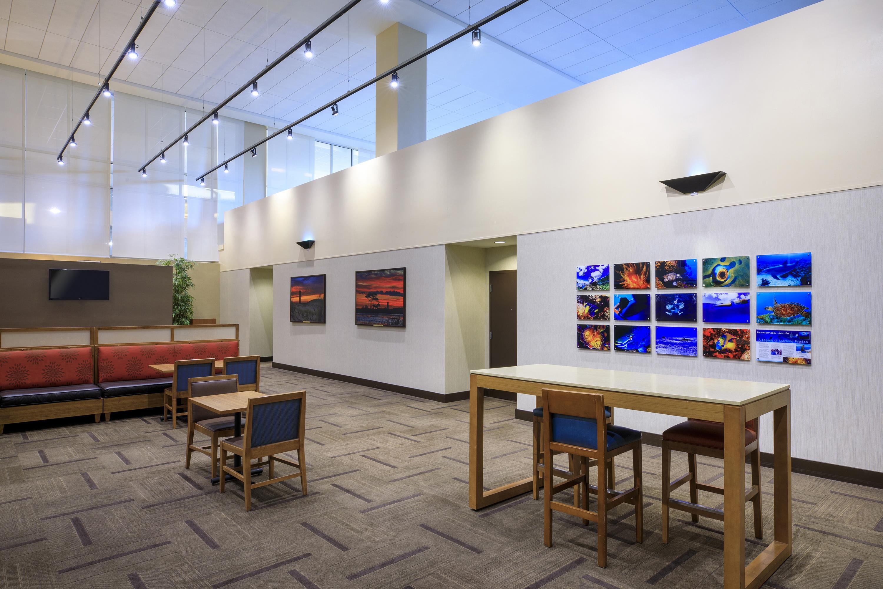 Lobby | Hyatt Place Dewey Beach