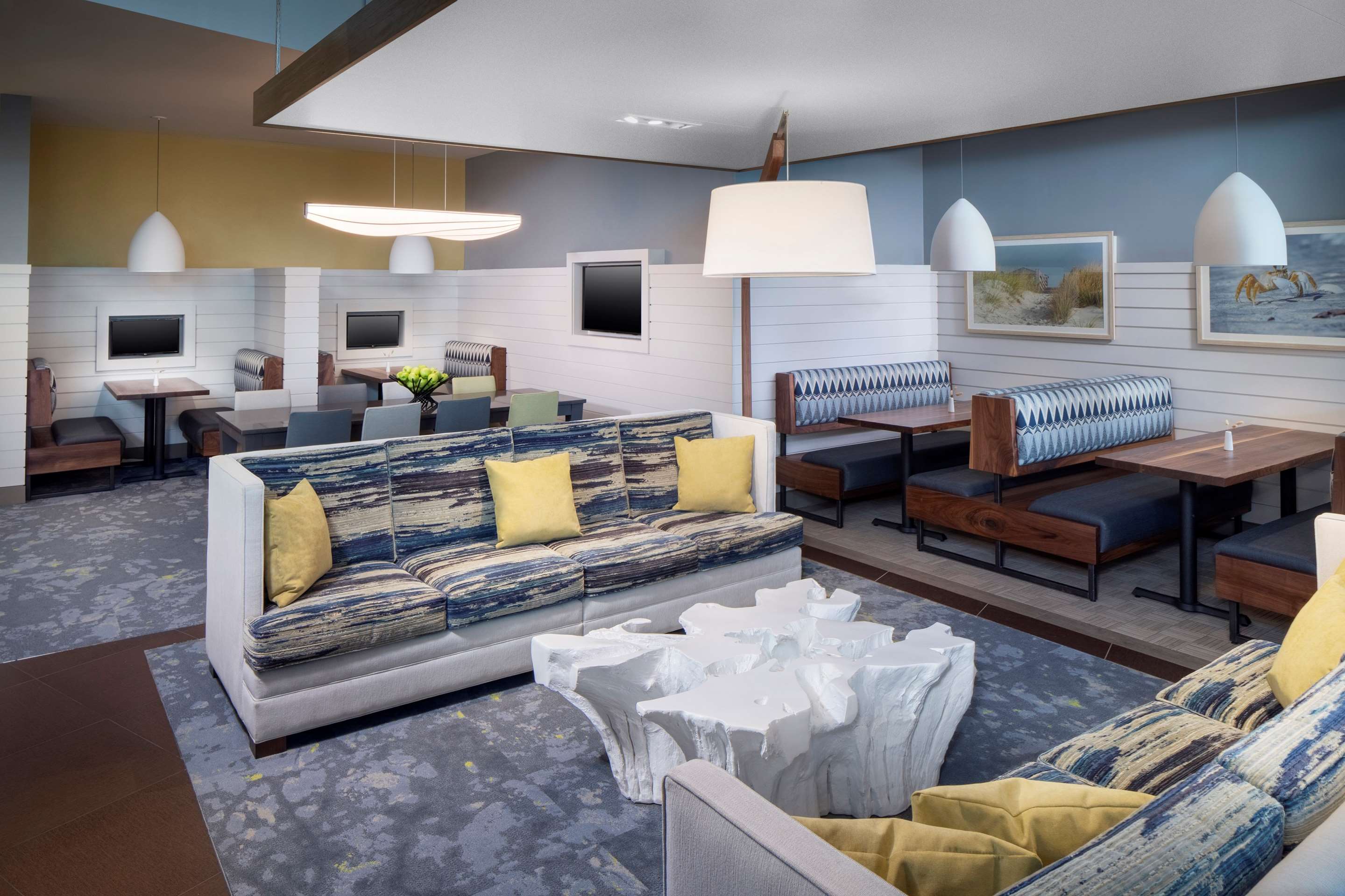 Lobby | Hyatt Place Long Island East End