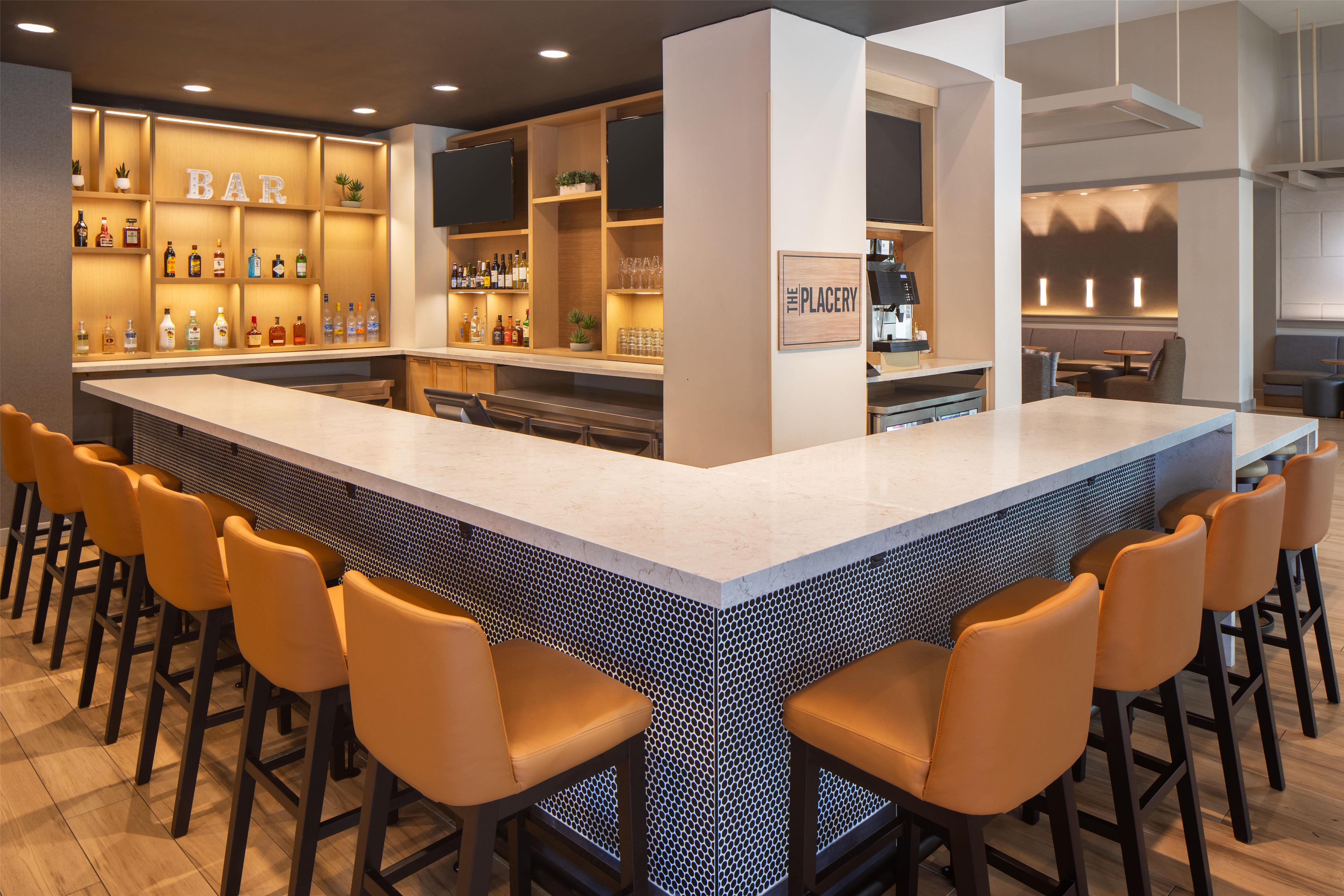 Bar Lounge | Hyatt Place Lake Mary/Orlando North