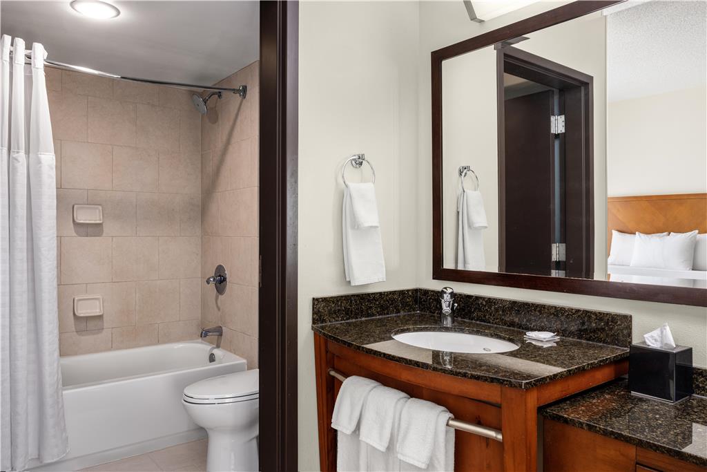 HYATT PLACE MEMPHIS GERMANTOWN-guestroom-Guest Room,Bathroom,On-Site.jpg