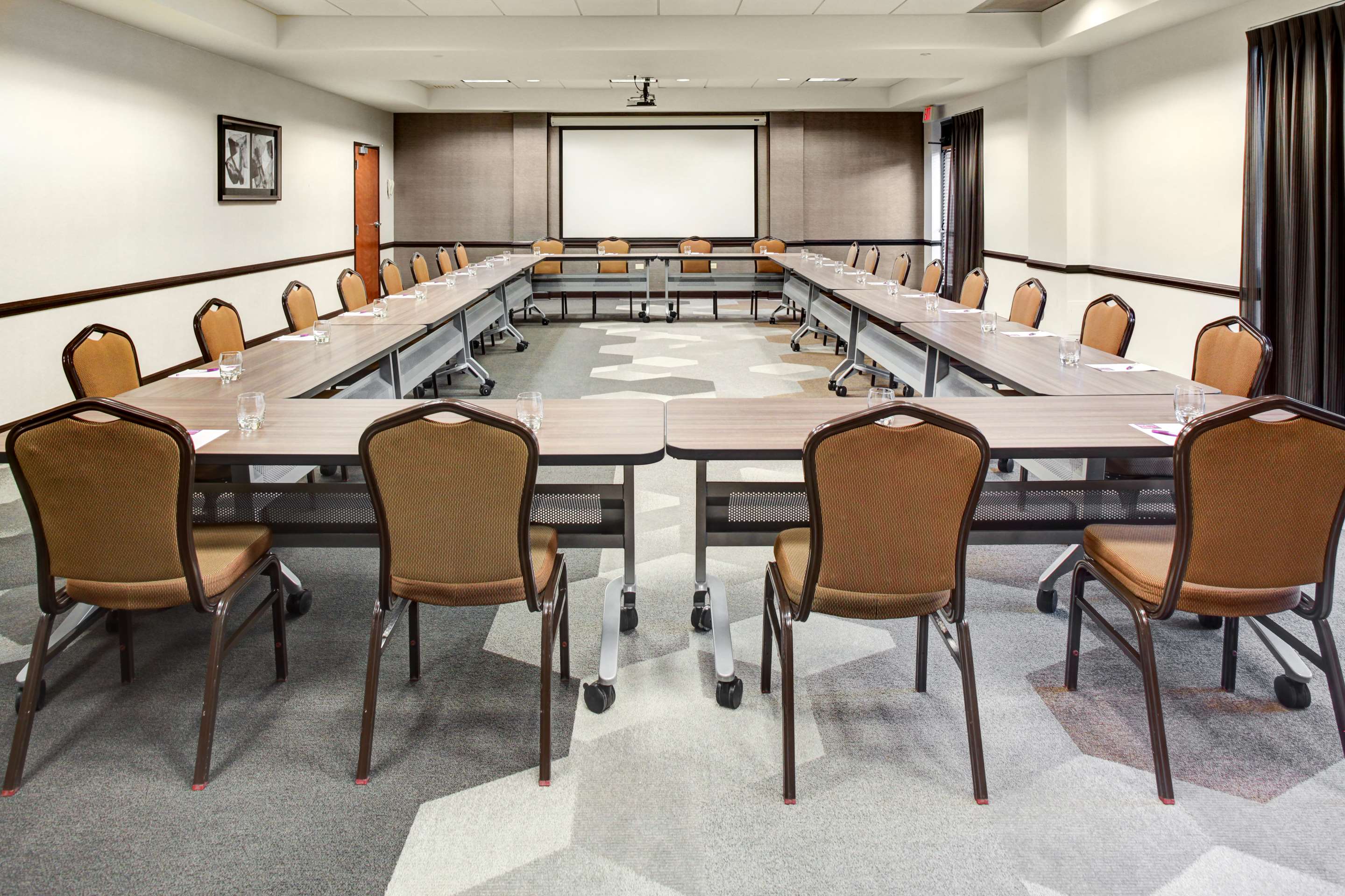 Meeting Room | Hyatt Place Memphis Primacy Park