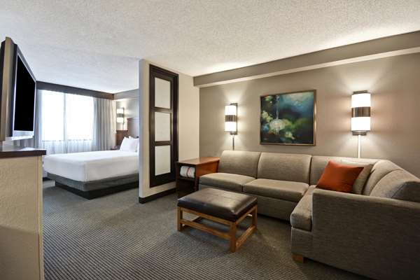  - Hyatt Place Hotel Airport Doral