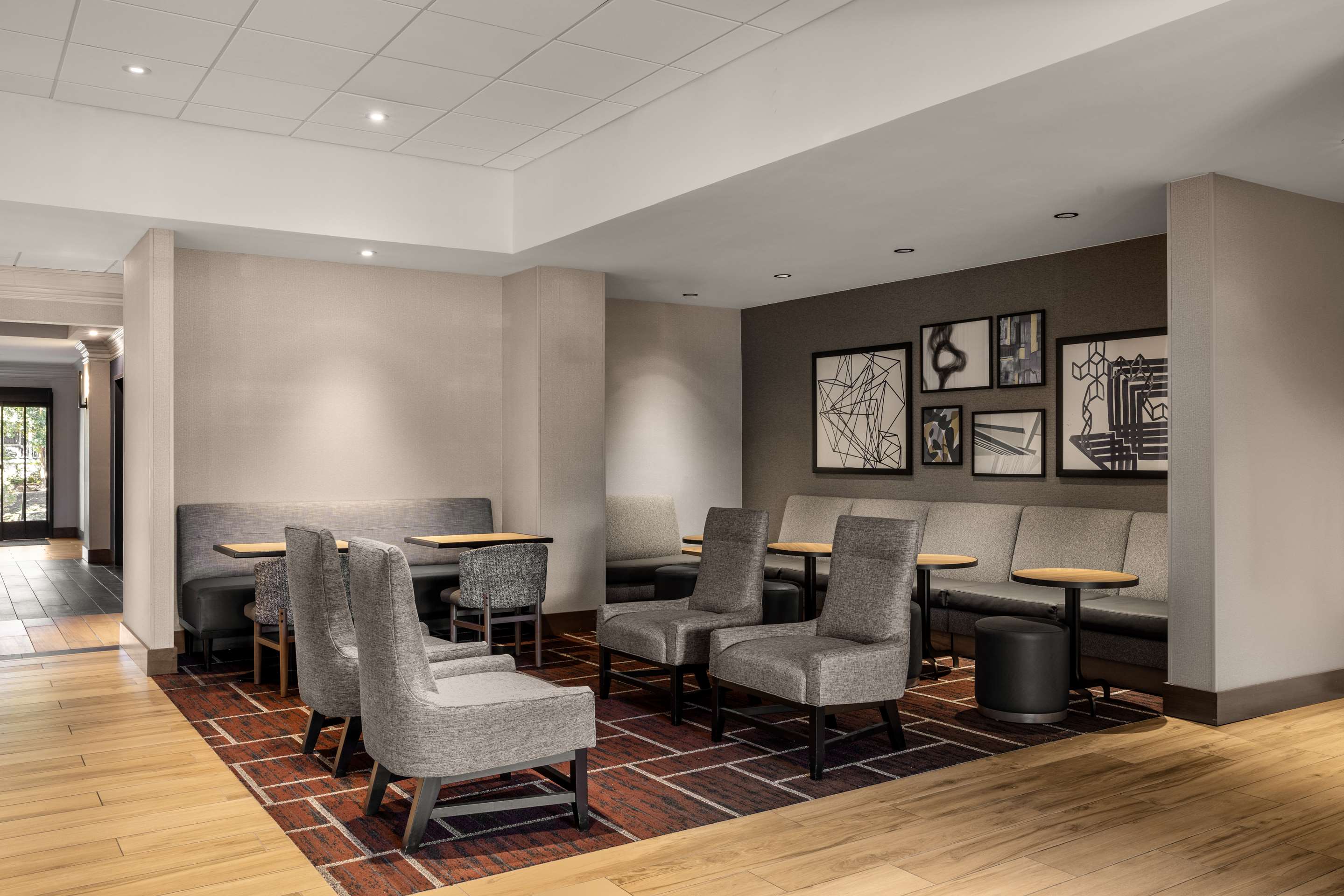 Lobby | Hyatt Place Kansas City/Overland Park/Convention Center