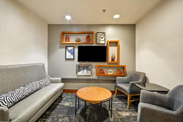  - Hyatt Place Hotel Overland Park