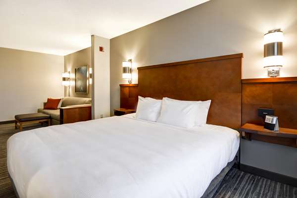  - Hyatt Place Hotel Overland Park
