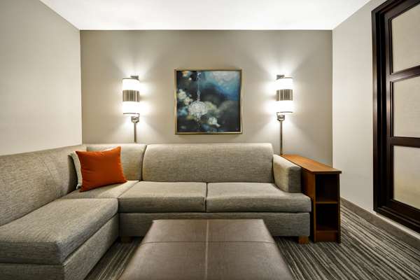  - Hyatt Place Hotel Overland Park