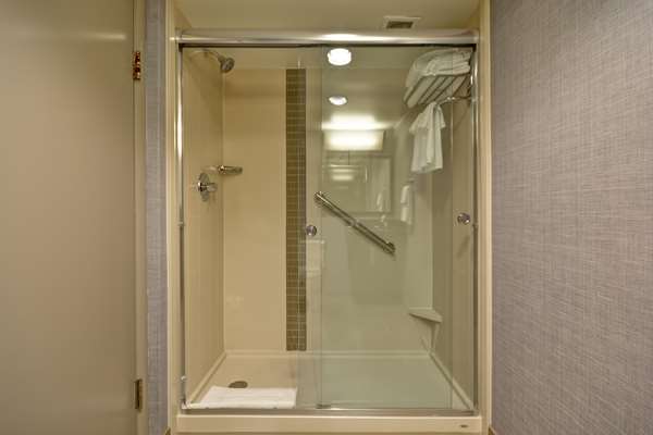  - Hyatt Place Hotel Overland Park