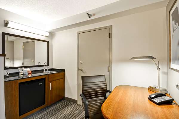  - Hyatt Place Hotel Overland Park