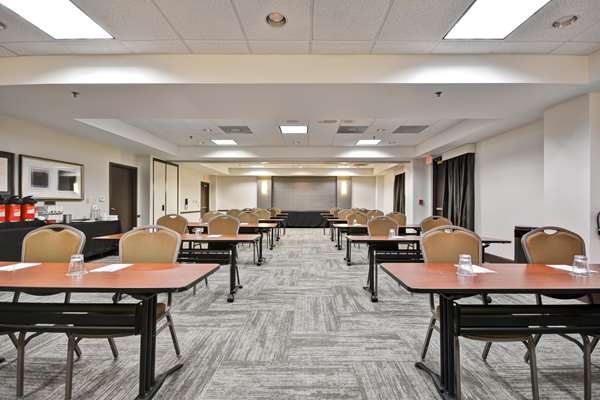  - Hyatt Place Hotel Overland Park