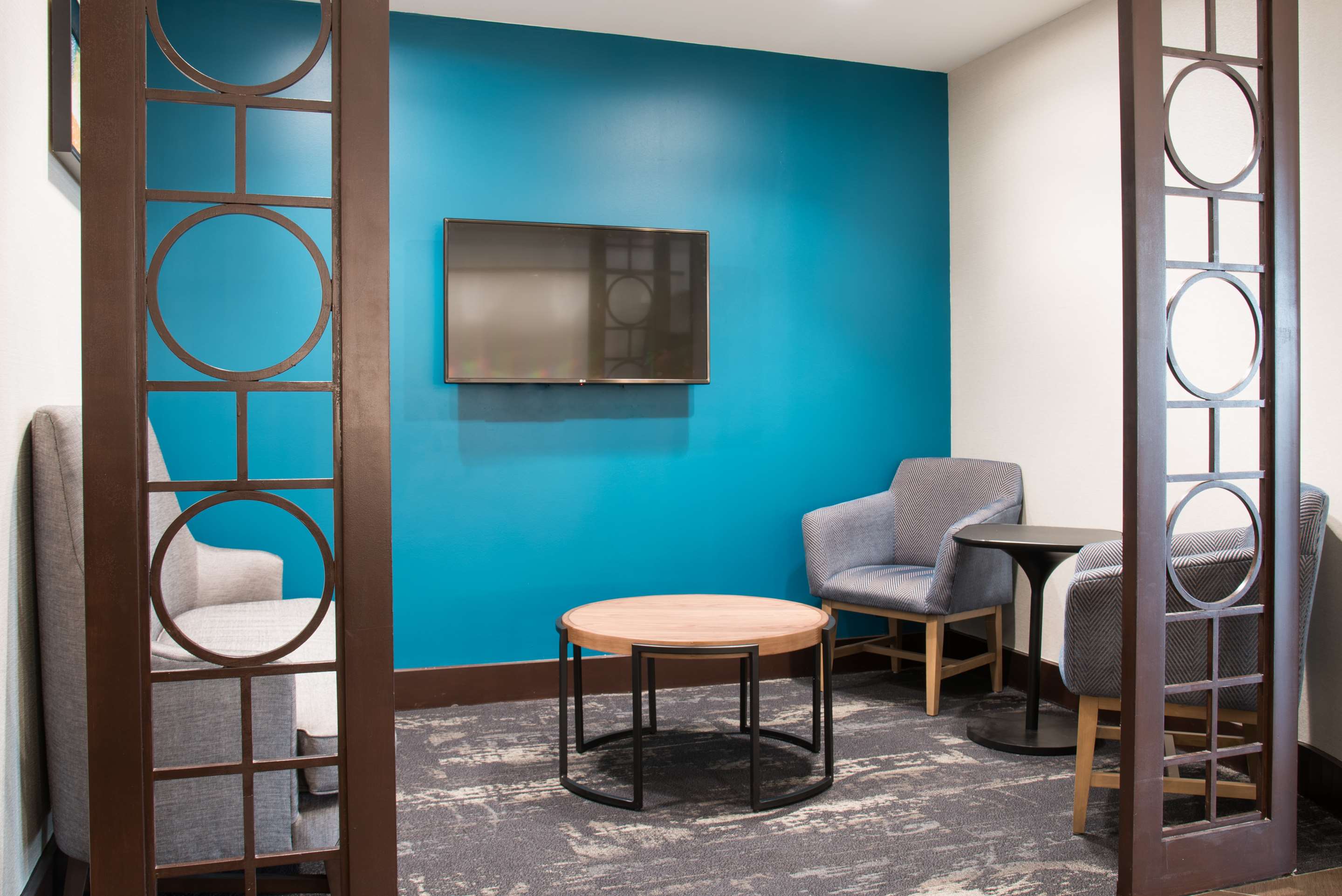 Lobby | Hyatt Place Eden Prairie