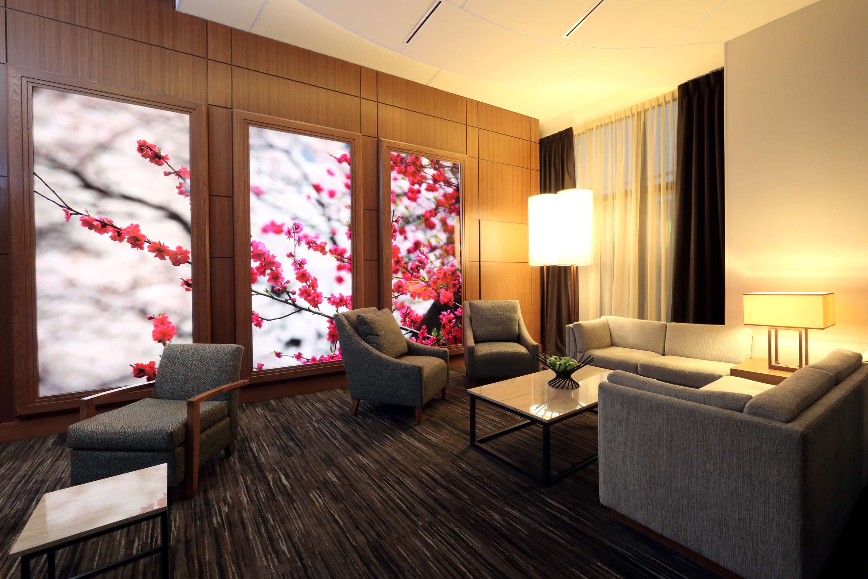 Lobby | Hyatt Place Flushing/LaGuardia Airport