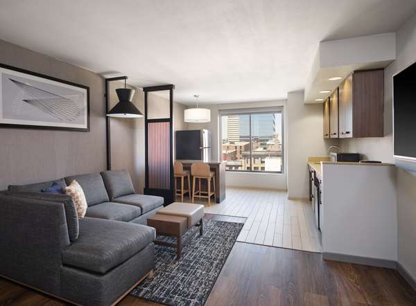 Suite - Hyatt Place Hotel Downtown Old Market Omaha