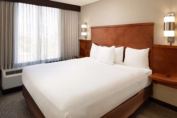  - Hyatt Place Hotel Ontario Mills Mall - I-15, Exit 110