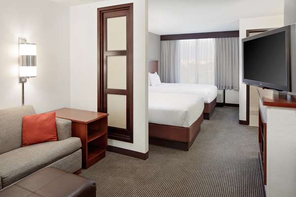  - Hyatt Place Hotel Ontario Mills Mall - I-15, Exit 110