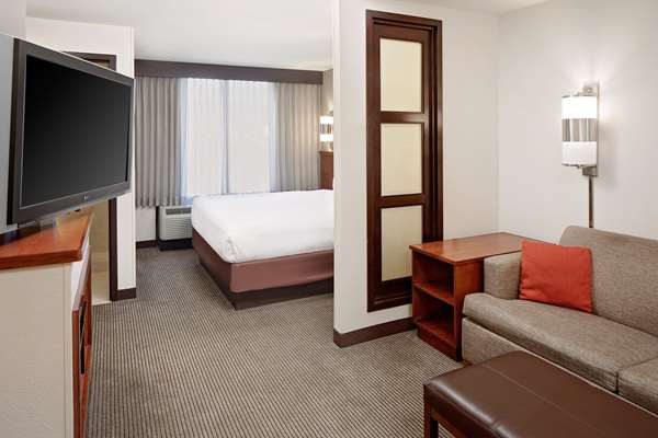  - Hyatt Place Hotel Ontario Mills Mall - I-15, Exit 110