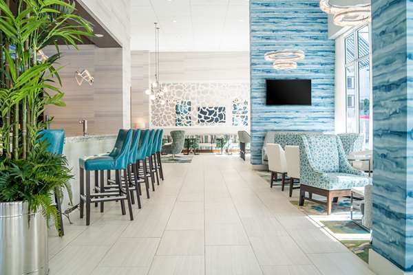Bar - Hyatt Place Hotel West Palm Beach