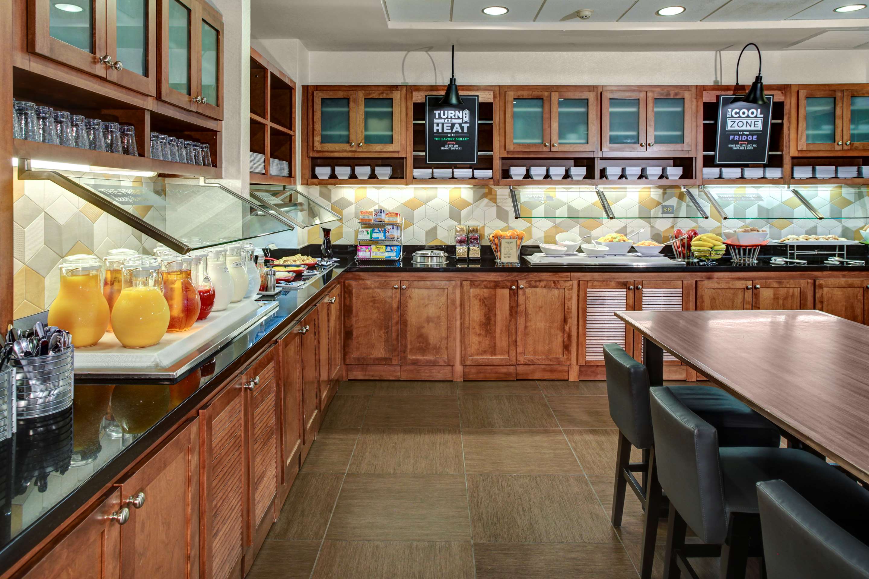 Restaurant | Hyatt Place Pittsburgh Airport/Robinson Mall