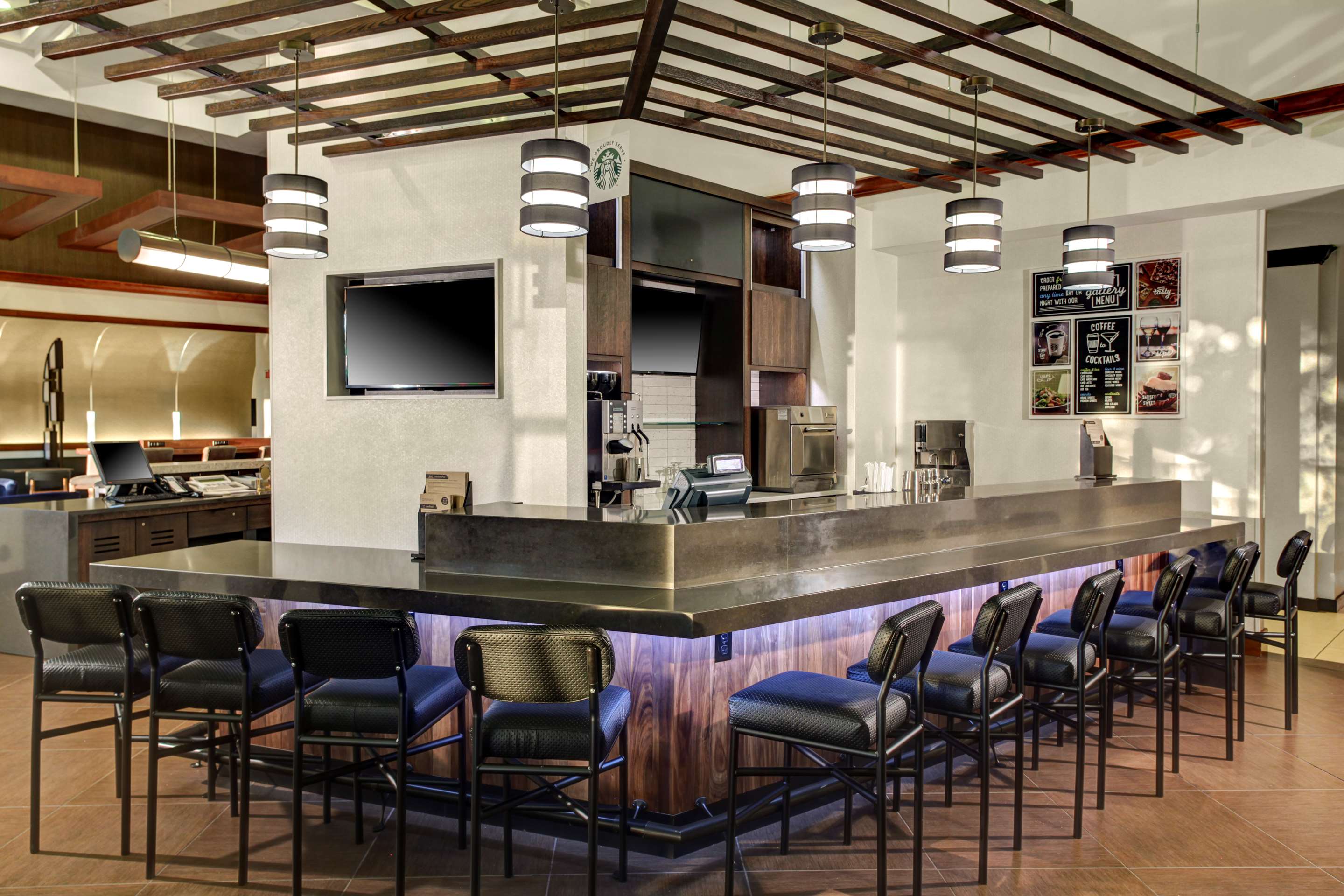 Bar Lounge | Hyatt Place Pittsburgh Airport/Robinson Mall