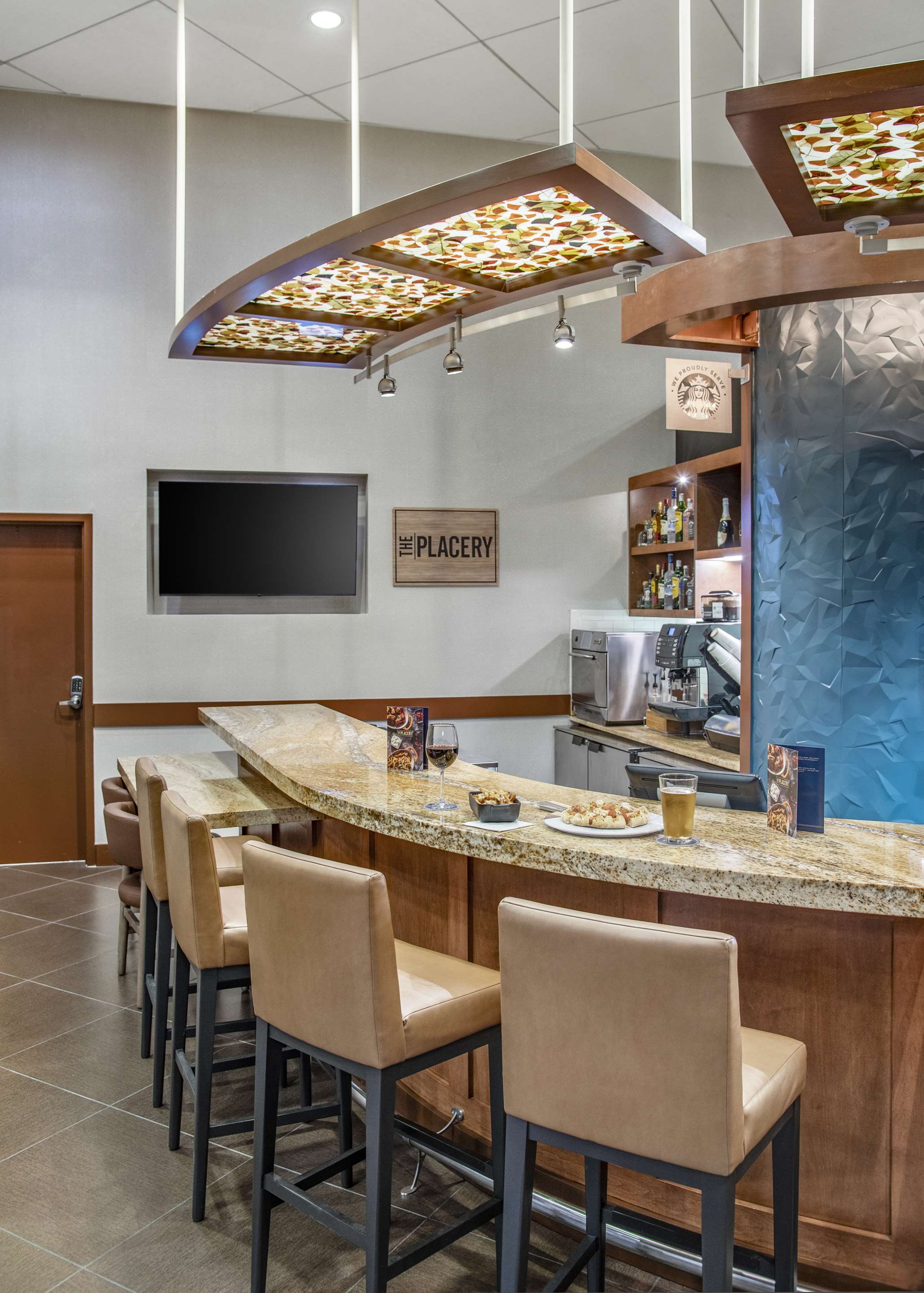 Restaurant | Hyatt Place Riverside Downtown