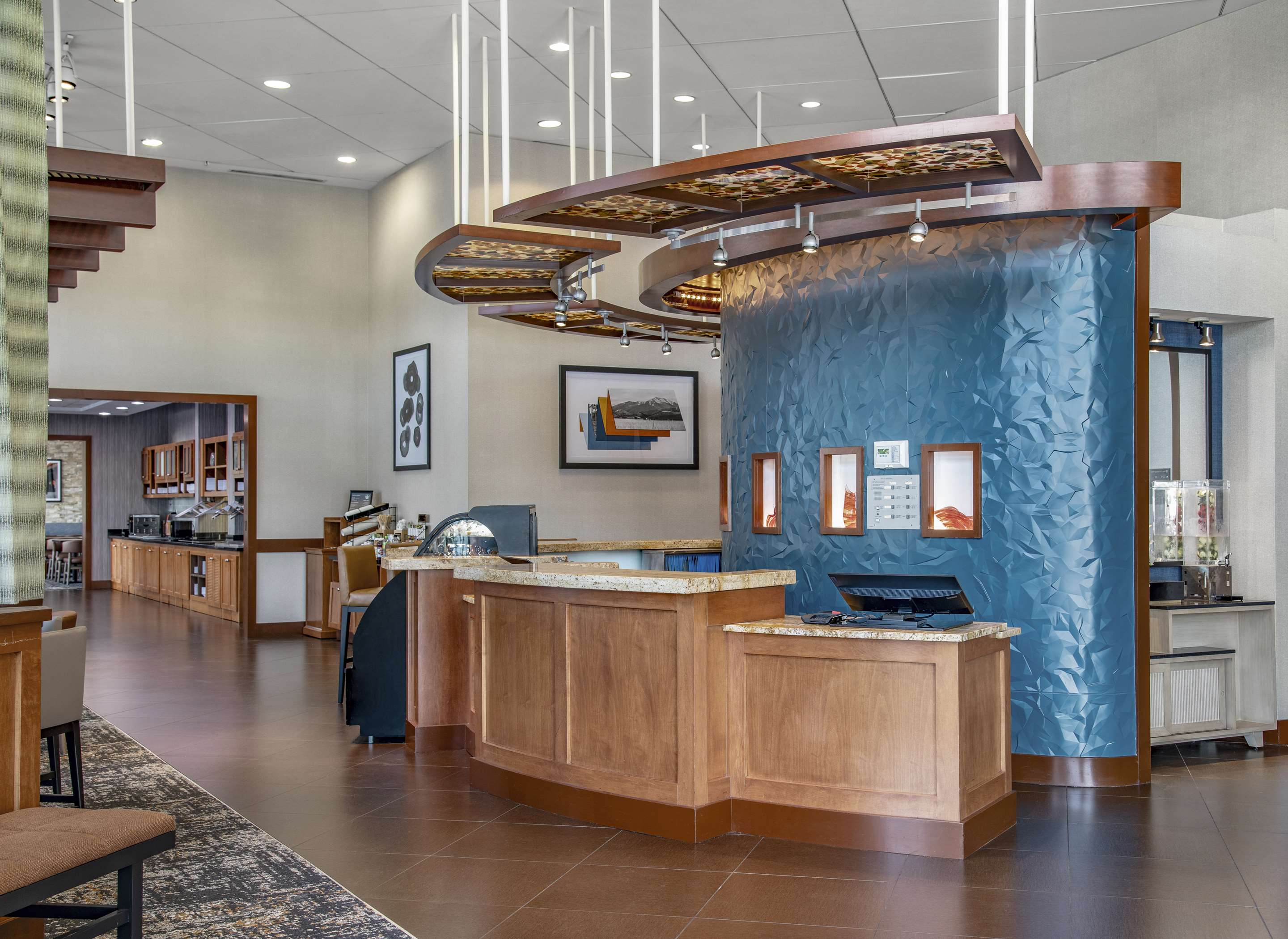 Lobby | Hyatt Place Riverside Downtown