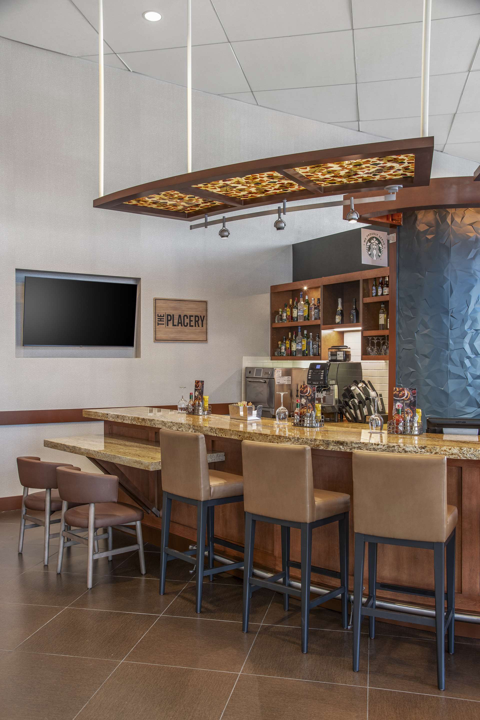 Restaurant | Hyatt Place Riverside Downtown