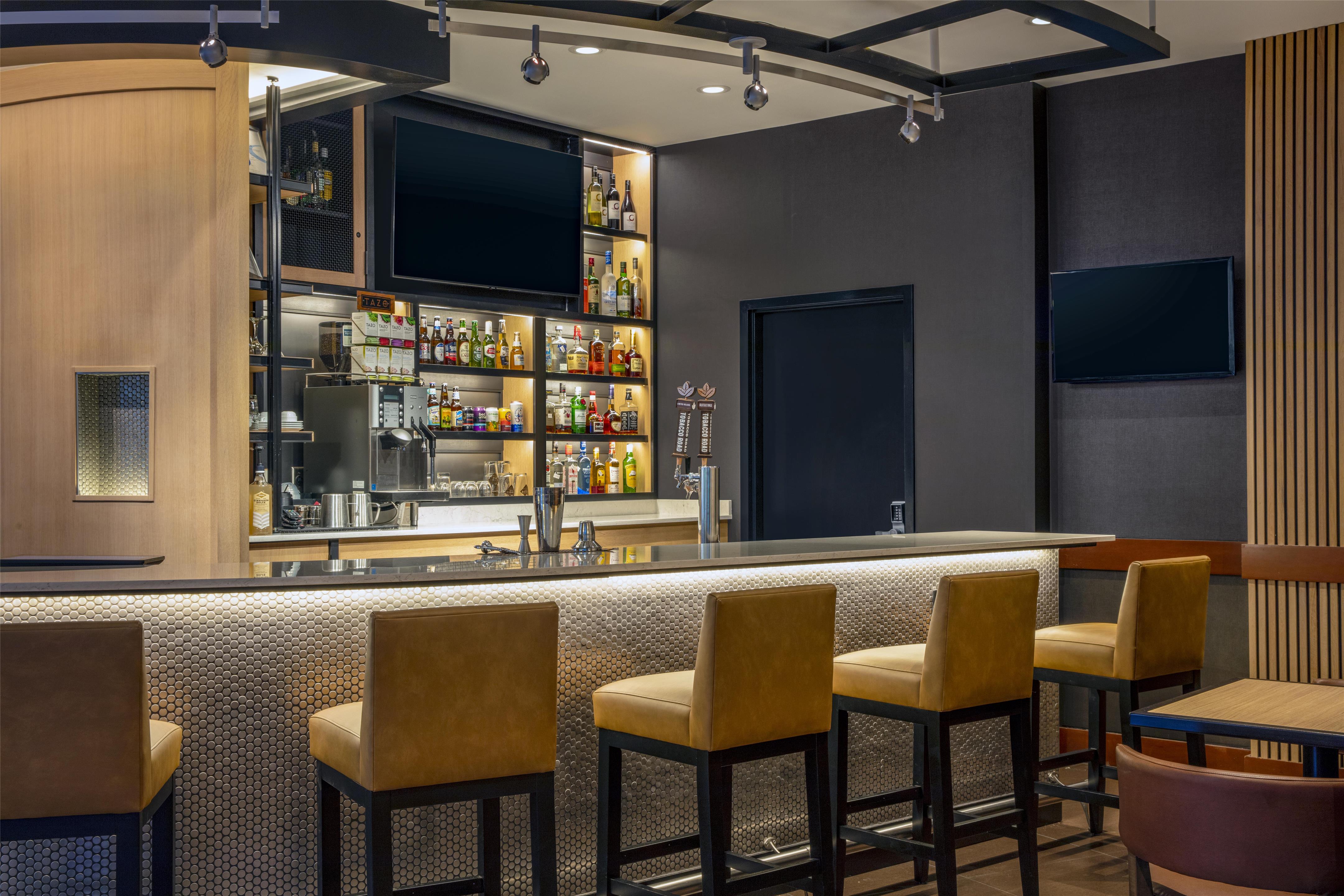 Bar Lounge