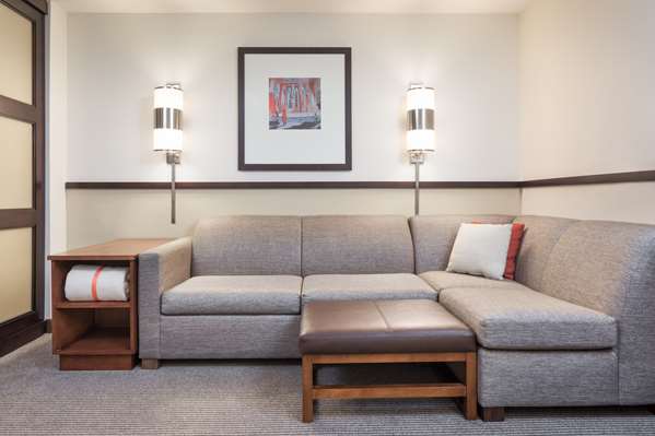  - Hyatt Place Hotel Mishawaka