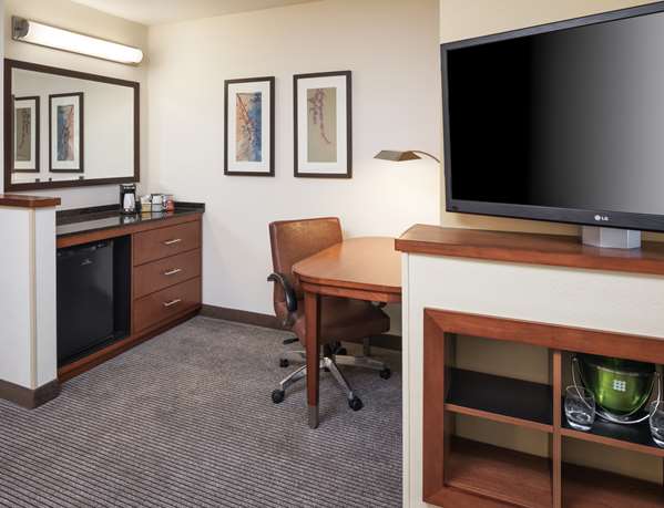 - Hyatt Place Hotel Mishawaka