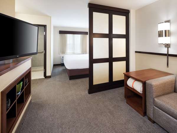  - Hyatt Place Hotel Mishawaka