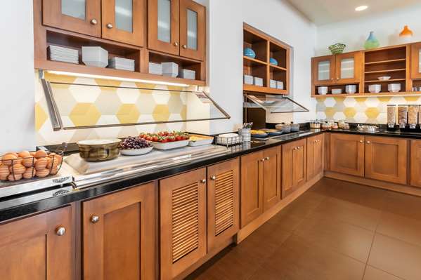 Amenities - Hyatt Place Hotel Airport Salt Lake City - I-80, Exit 114