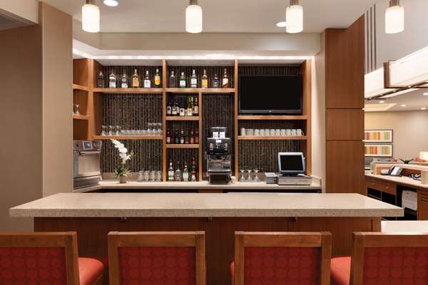 Bar - Hyatt Place Hotel Chesterfield