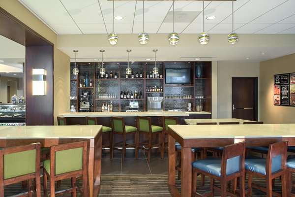Bar - Hyatt Place Hotel Northeast Washington DC