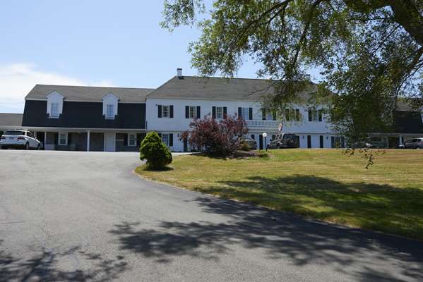 Exterior view - Sandwich Lodge Resort