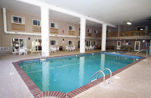 Pool - Sandwich Lodge Resort