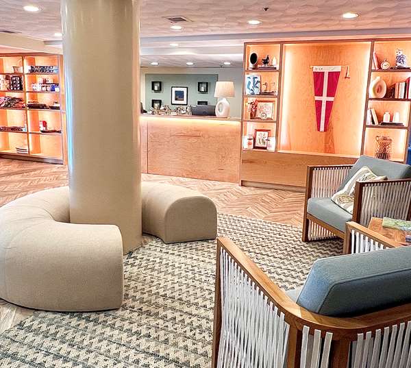  - Atlantic Beach Hotel & Suites Middletown