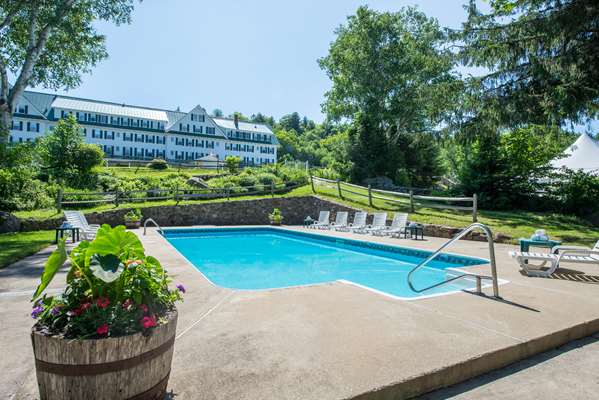 Pool - Eagle Mountain House Hotel Jackson